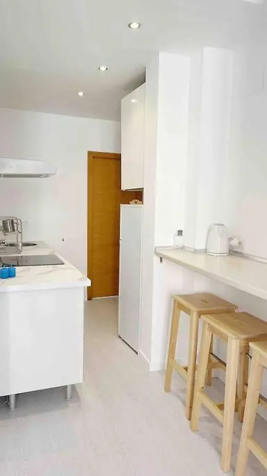 2 Bedroom Apartment Next To Plaza De La Merced Malaga Spain