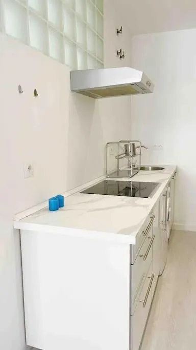 2 Bedroom Apartment Next To Plaza De La Merced Malaga